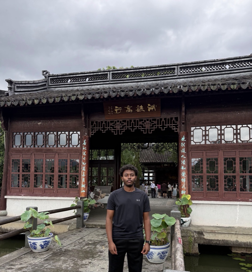 Portrait at a West Lake pavilion gate